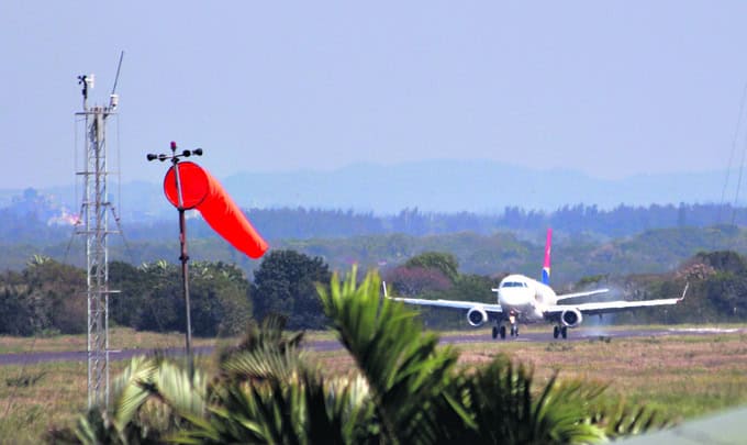 Further flight delays expected in KZN, Limpopo and Mpumalanga | Network News